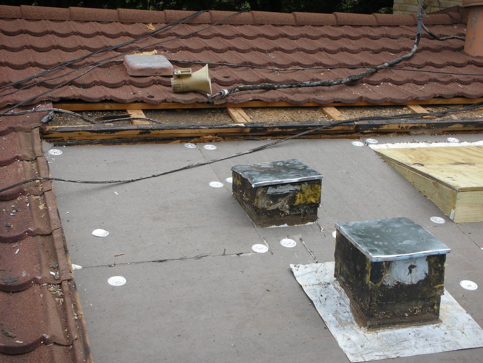 Re-Roof Residential - Roof 010