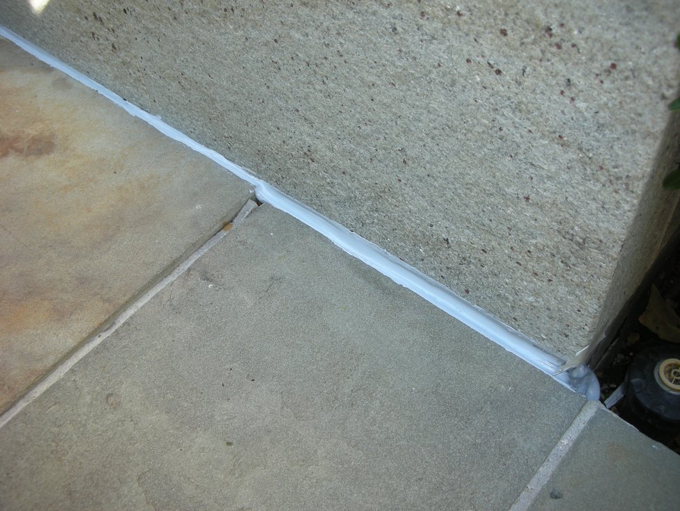 Waterproofing - Caulk 002