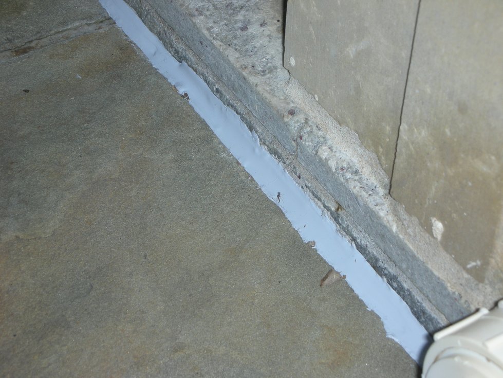 Waterproofing - Caulk 003